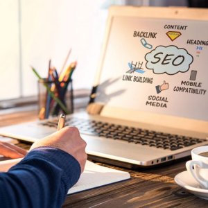 ucretsiz-backlink-siteleri-listesi-830x554.jpg