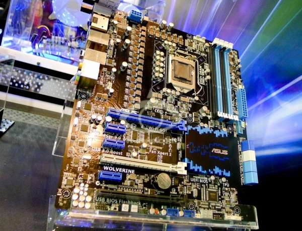 asusz77wolverine_dh_fx57.jpg