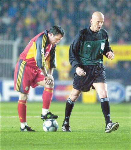hagi3_d.jpg