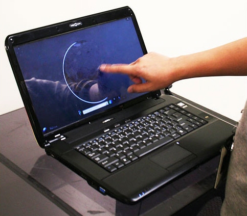 iBuyPower_Battalion_Touch_CZ10_04_dh_fx57.jpg
