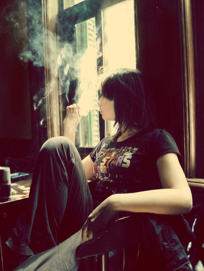 Sucking_On_A_Cigarette____by_yskizmir.jpg